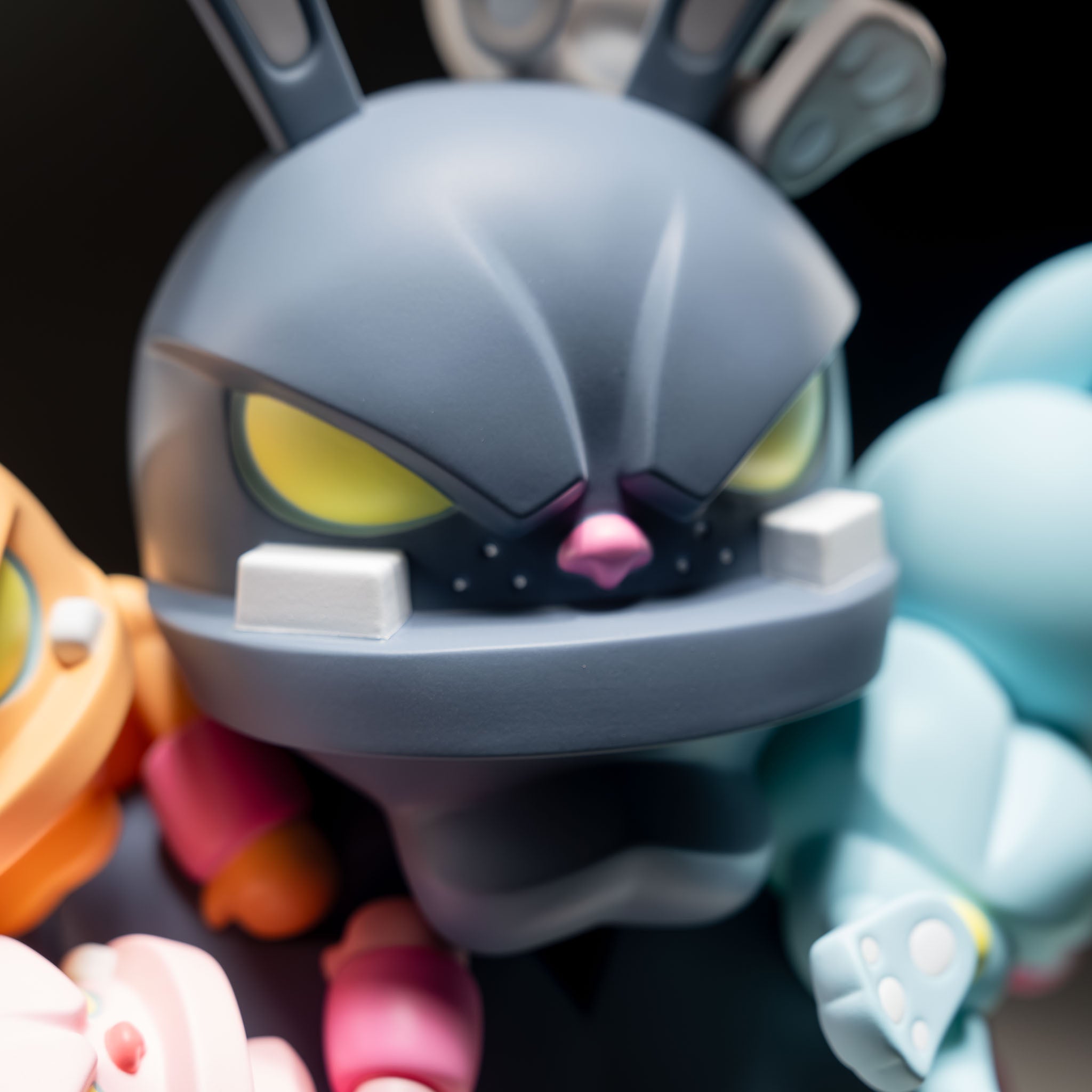 #CHOOSE YOUR EDITION_Beijing Bundle [Two Premium Vinyl Sculptures]